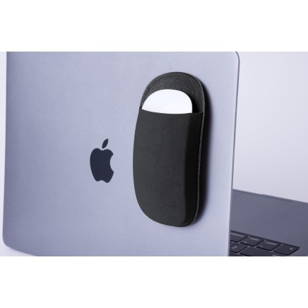 Zygon mouse pouch (AP733844-10) Zygon mouse pouch (AP733844-10)