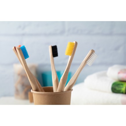 Бамбукова четка за зъби ColoBoo - AP809570-01 Бамбукова четка за зъби ColoBoo - AP809570-01